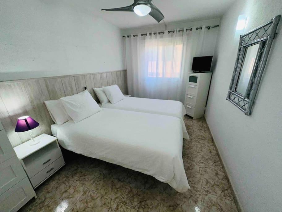 Las Vistas Beach Los Cristianos 2 Swimming Pools Exterior foto
